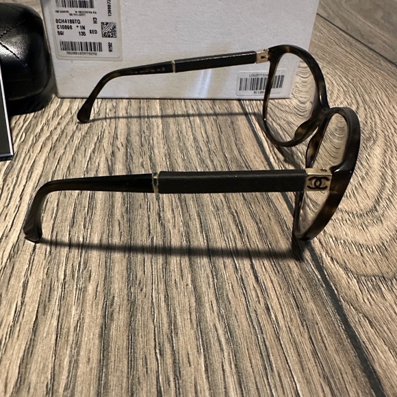 CHANEL READING GLASSES - Picture 12 of 16